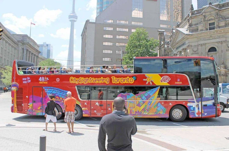 City SightSeeing   Toronto1 P 15 Ca342d09 8be9 4497 9195 9b P 15 28b5a32d 15a6 492f Bc34 0096da63d185