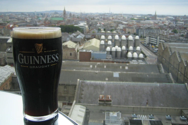 Guinness Draught, la cerveza negra irlandesa con precio más barato